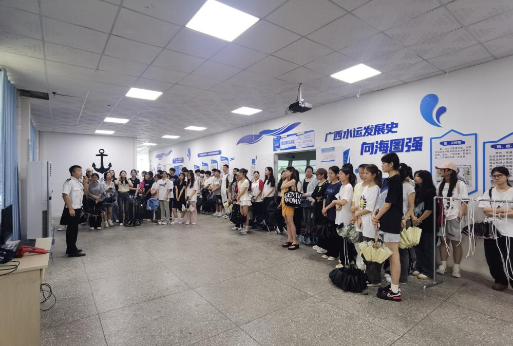 校校交流  共谋发展 柳州工学院赴菠菜信誉平台集合网参观交流