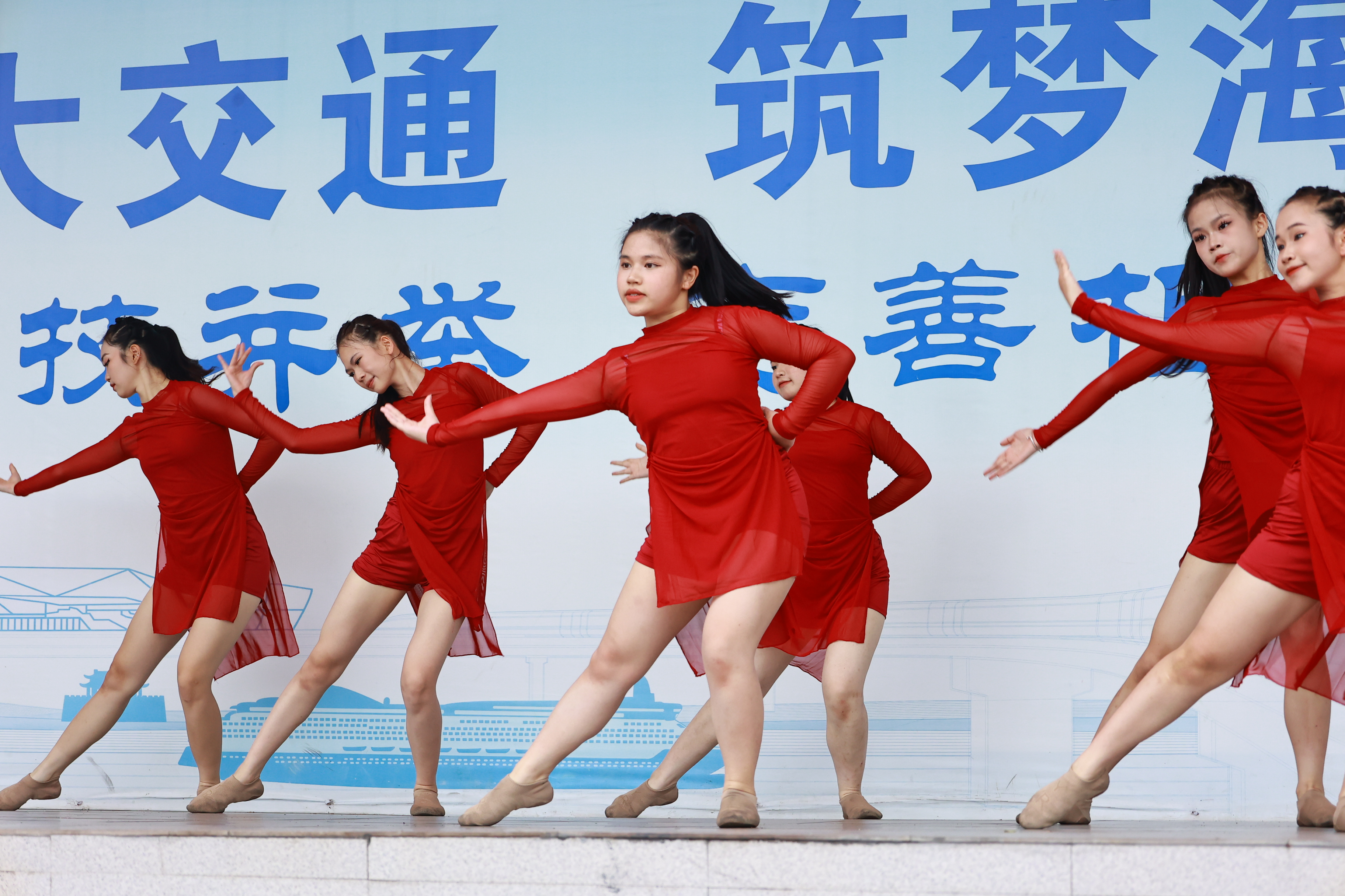 青春不散，“艺”路生花——“志善青春 挺膺担当” 第二十四届校园文化艺术节文艺演出圆满结束